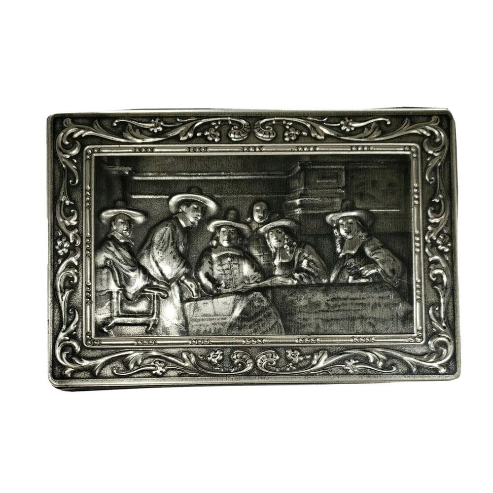 Syndics by Rembrandt NV Tin Box Biscuitfabriek Victoria Dordrecht Holland VTG